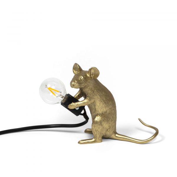 Seletti - Lampada in Resina "MOUSE LAMP#2-GOLD" Seduto