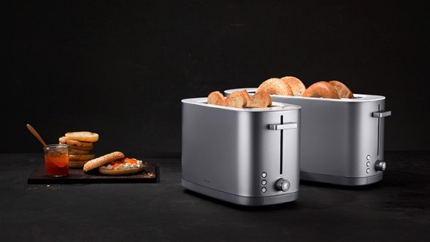 ZWILLING Enfinigy Toaster 2 Slices with Benchwarmer 8