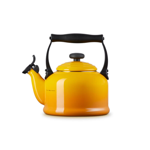 LE CREUSET Kettle Tradition Nectar